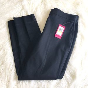Vince Camuto NWT Black Pull on Straight Ankle Pant